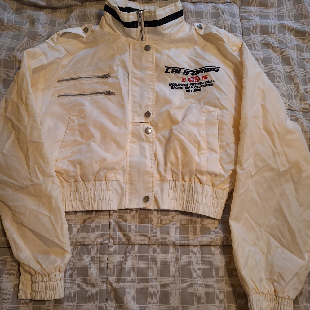 Forever 21 Cream Cropped Jacket